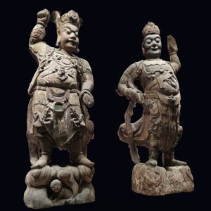 天王立像